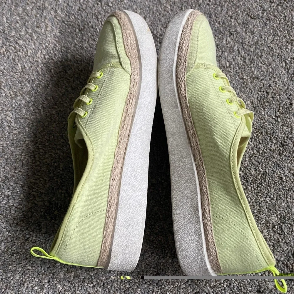 Vionic Jovie Casual Shoe US 8 Yellow Citrine  Lace Up Low Top Comfort